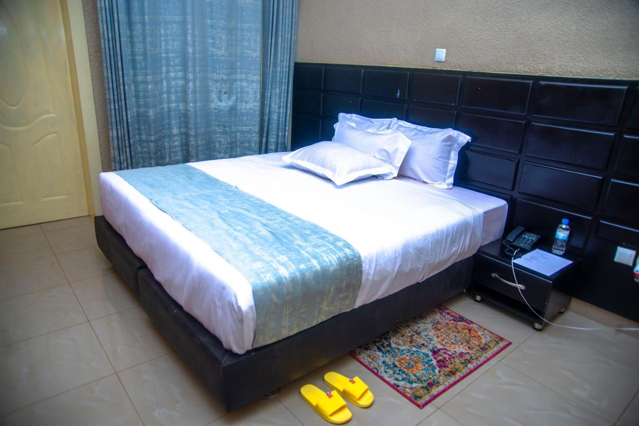 Quality Inn Hotel Κιγκάλι Εξωτερικό φωτογραφία