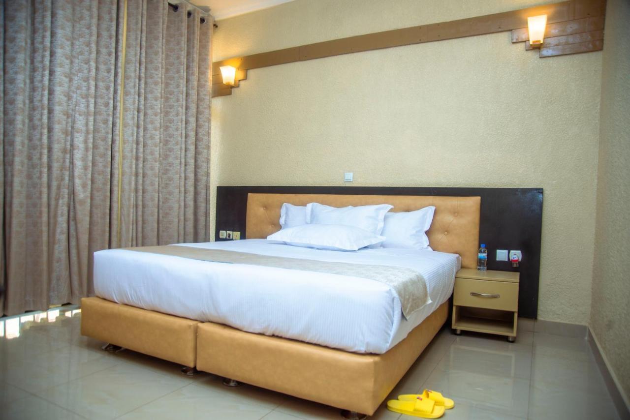 Quality Inn Hotel Κιγκάλι Εξωτερικό φωτογραφία